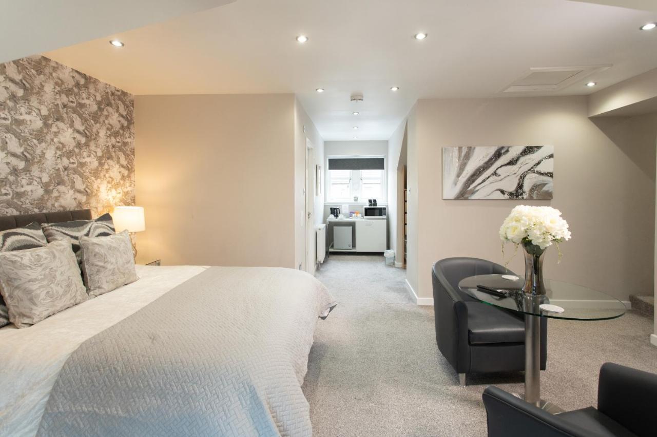 4 Private Bedroom House With 3 Parking Spaces Free Perth Eksteriør billede
